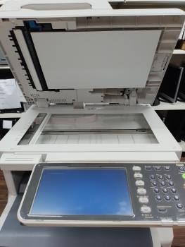 Preview: OKI ES7470 MFP Farb-Laserdrucker mit 3x N31440A, nur 122108 Seiten